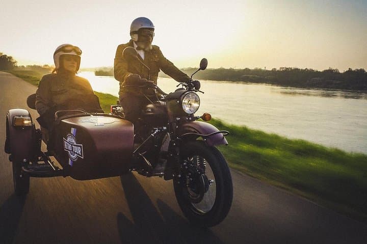 Vintage Sidecar Night Tour in Tours — Loire River Wine Tasting photo 2