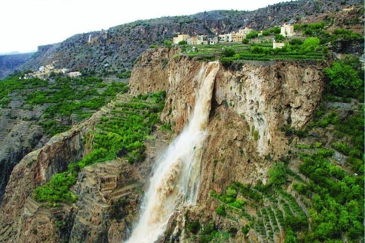 Jebel al Akhdar Day Trip: Rose Gardens, Balad Sayt & Diana's Point photo 2