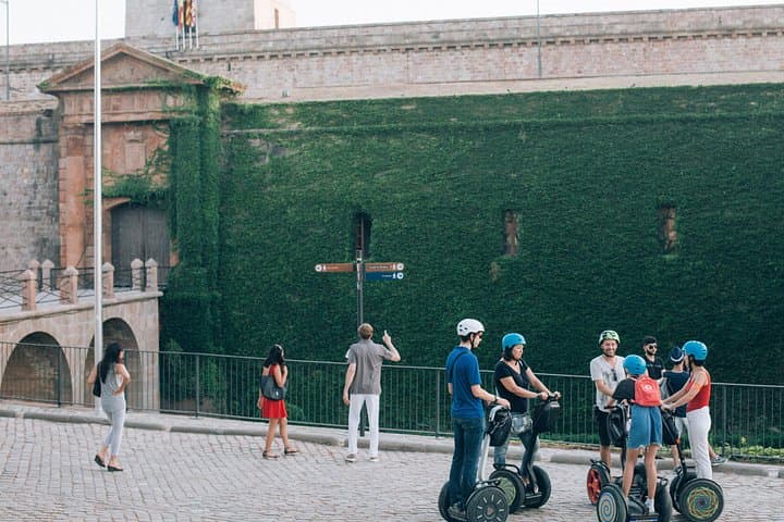 Segway Tour to Montjuïc Castle — 3-Hour Barcelona Hilltop Sightseeing photo 2