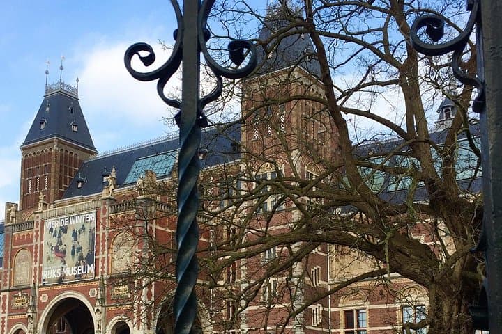 Amsterdam’s De Pijp Outdoor Arts and Culture Discovery Game photo 1