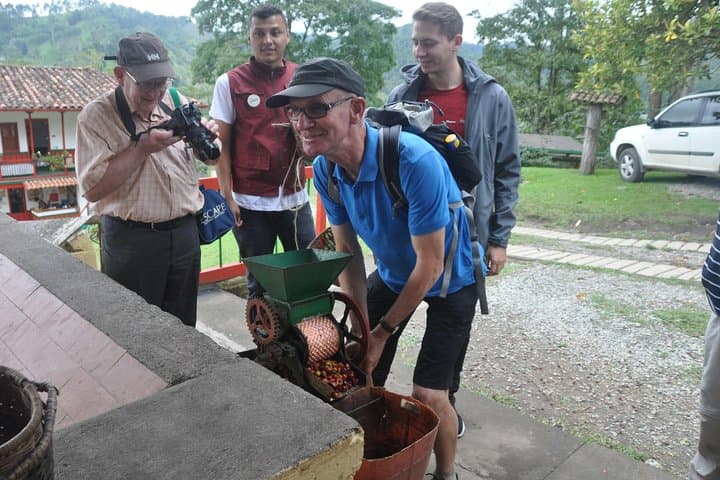 Fredonia Coffee Farm Tour from Medellín — Full-Day Plantation Experience photo 1