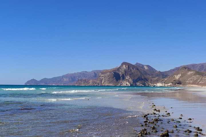 West Coast Mountains and Beaches: Shaat Cliff & Fazayah Beach Day Trip from Salalah photo 4