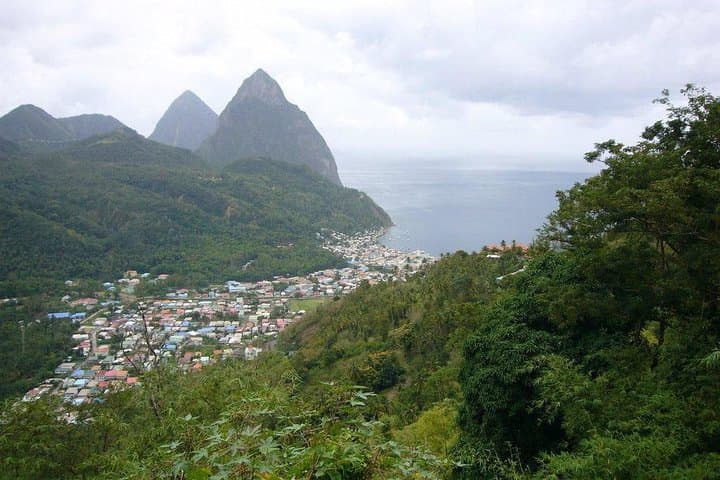 Private Island Sightseeing Tour of Saint Lucia: Soufrière, Fishing Villages & Beaches photo 4