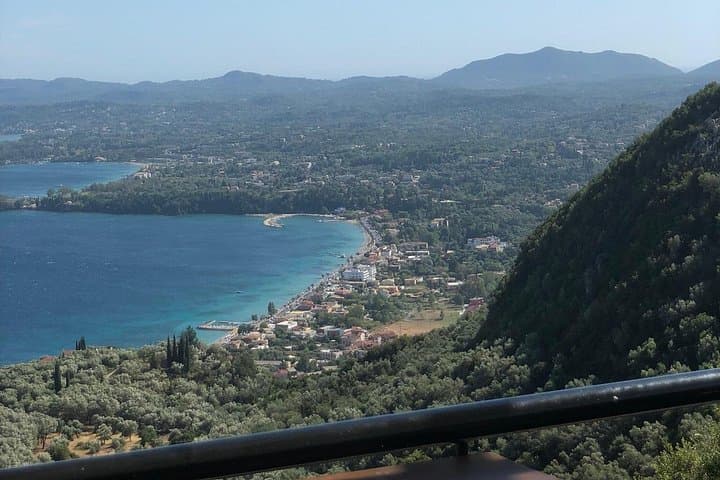Private Convertible Highlights Tour in Corfu: Kanoni, Pelekas & Corfu Town photo 2