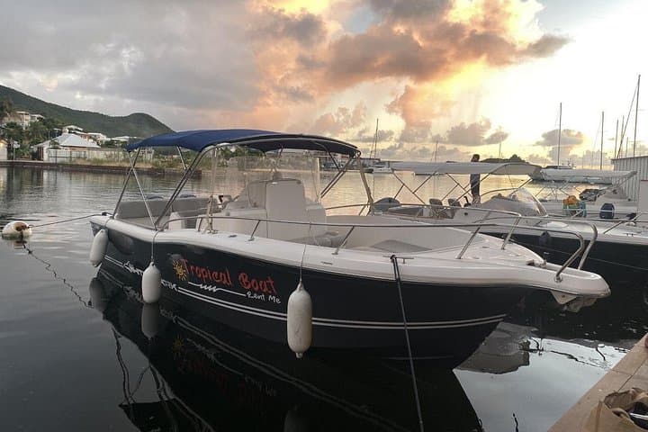 Day Boat Rental: White Shark 265 from Marigot to Tintamarre, Pinel & Anguilla photo 2