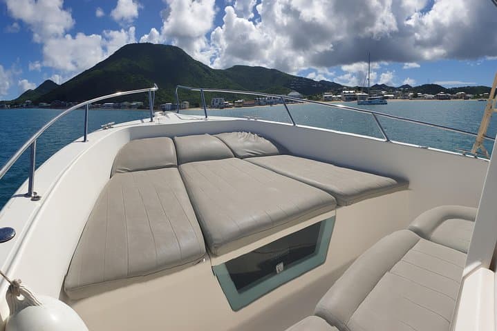 Day Boat Rental: White Shark 265 from Marigot to Tintamarre, Pinel & Anguilla photo 3
