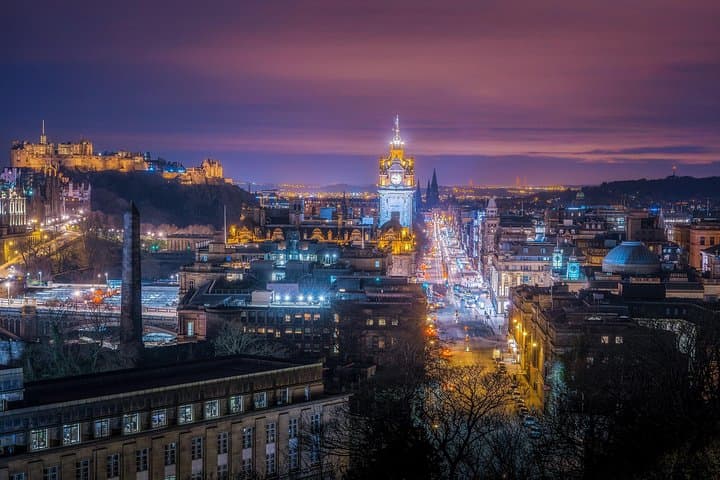 Edinburgh on Foot: A 3-Hour Private Walking Tour of Old Town Highlights photo 1