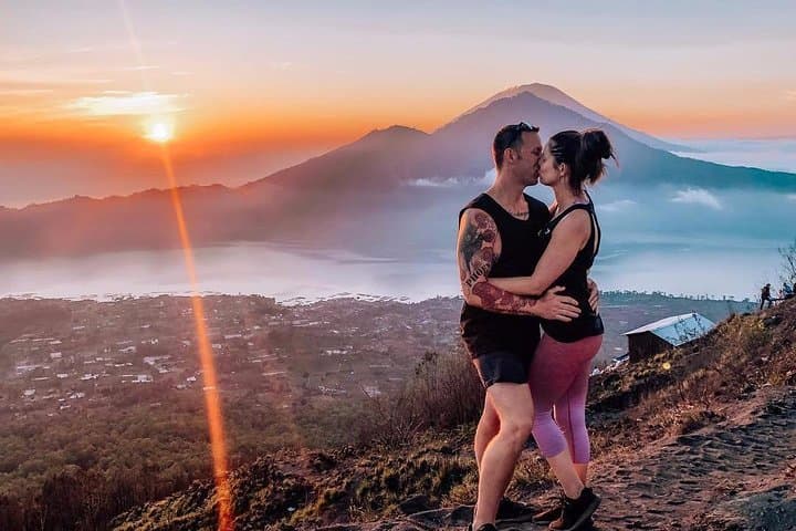 Mt Batur Sunrise Trek and Natural Hot Springs: Sunrise, Steam and Kintamani Views photo 2