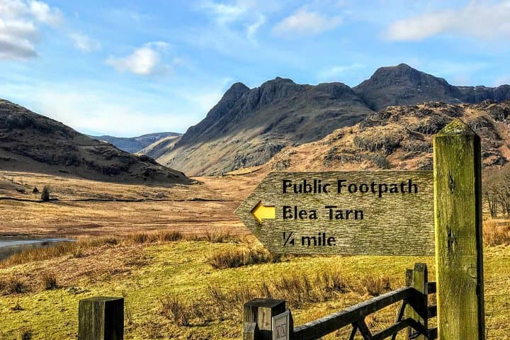 Lake District Adventure from Chester: Full-Day Sightseeing to Windermere, Blea Tarn & Grasmere photo 4