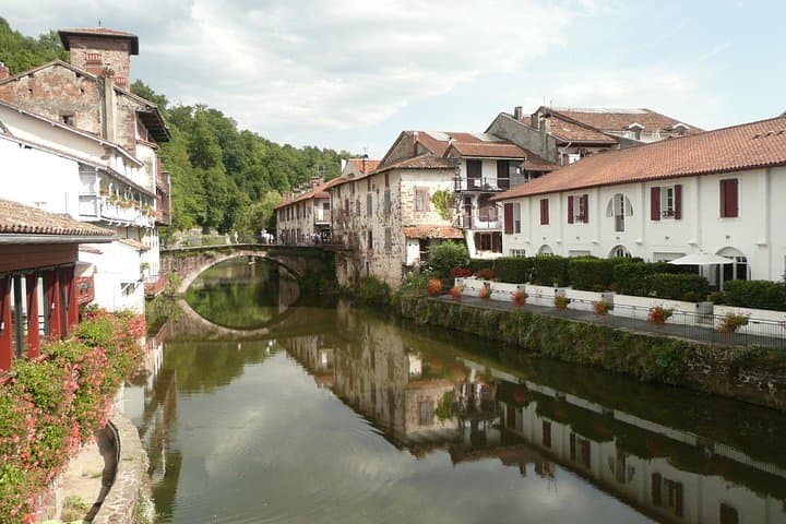 Private French Basque Countryside Tour: Hidden Pyrenees Villages & Local Producers