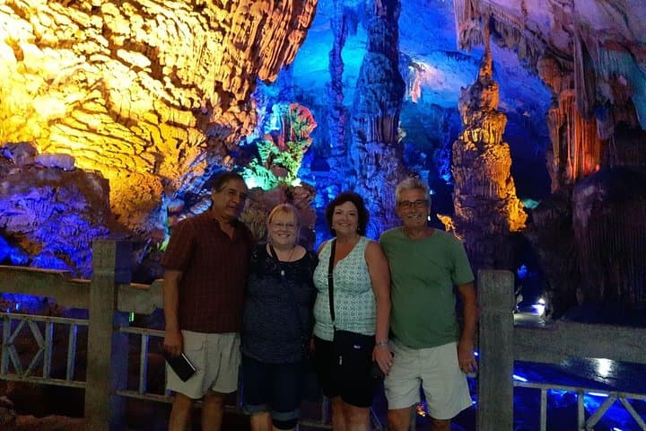 Half-Day Guilin Tour: Reed Flute Cave & Yao Mountain Tea Plantation photo 2