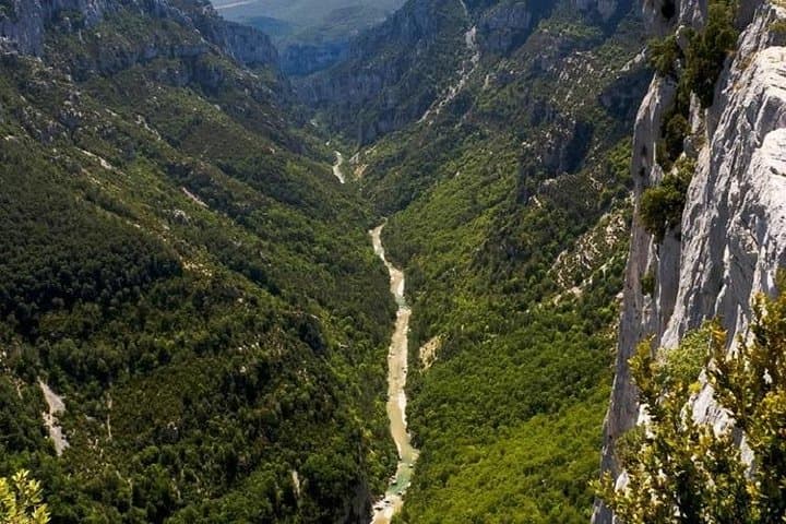Verdon Gorge Day Trip from Nice: Castellane, Point Sublime & Moustiers-Sainte-Marie photo 6