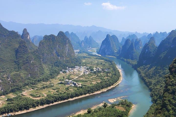 7-Day Private Zhangjiajie to Guilin Tour: Wulingyuan, Tianmen & Longji Rice Terraces photo 2