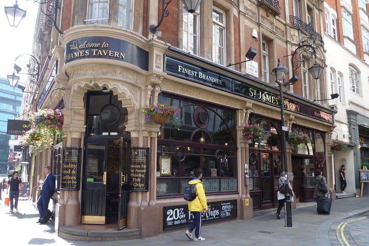Photographing Soho: Self-Guided Audio Walking Tour of London's Iconic Streets photo 3