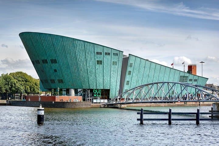 Private Half-Day Amsterdam Sightseeing Tour: Canals, Markets & Museums photo 5