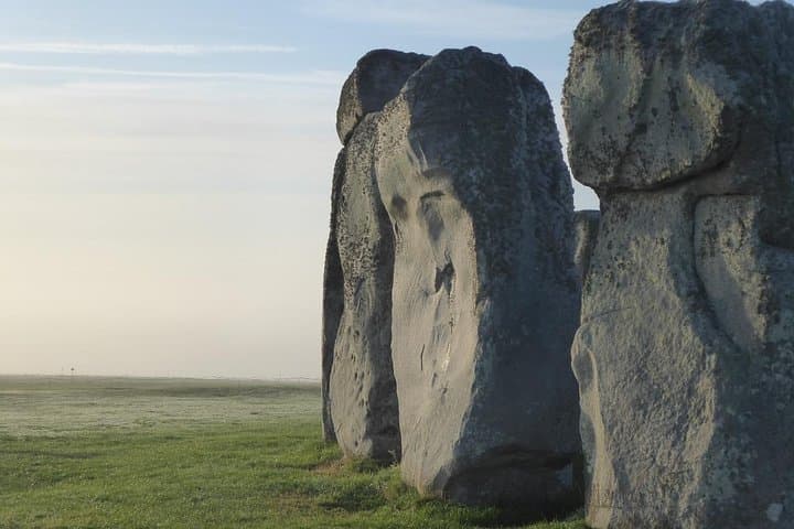 Private Half-Day Stonehenge Tour from Bath: Fast-Track Access & Expert Guide photo 5
