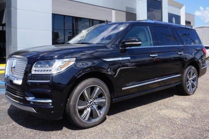 Private New Orleans Airport SUV Transfer — MSY to City Hotels