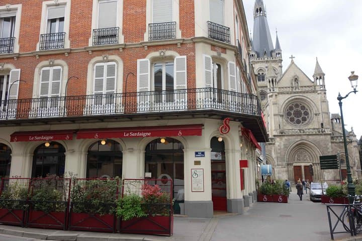 Private Champagne Transfer: Épernay & Reims Day Trip from Paris photo 4