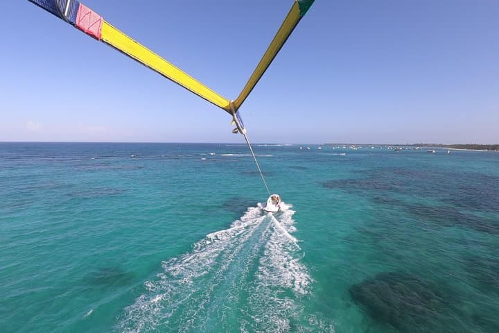 Parasail Over Punta Cana: 8-Minute Yacht Flight & Coastal Cruise photo 6