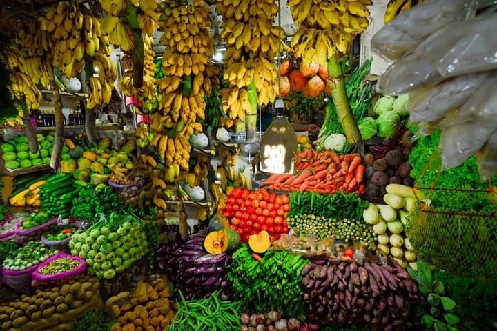 Private 6-Day Sri Lanka Sightseeing Tour: Kandy, Tea Country, Yala & Mirissa photo 3
