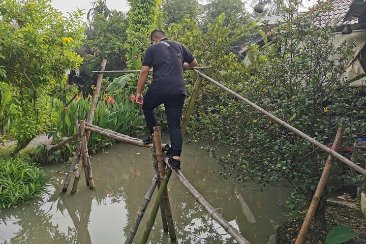 Cai Be Mekong Delta Day Trip: Floating Market, Sampan & Village Crafts photo 6