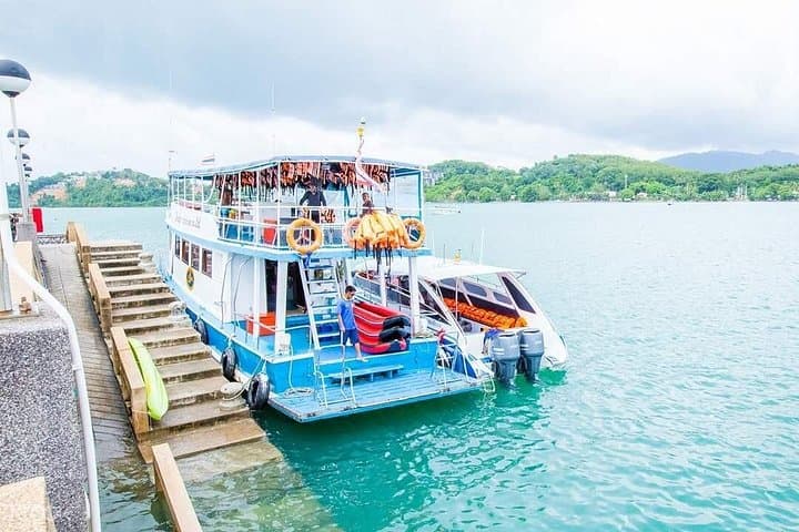 Phang Nga Sea Canoe: Full-Day James Bond Island, Hong & Panak Tour photo 2