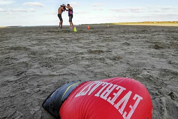 Boxing on the Beach in Cartagena: Morning & Sunset Sand Boxing Classes photo 2