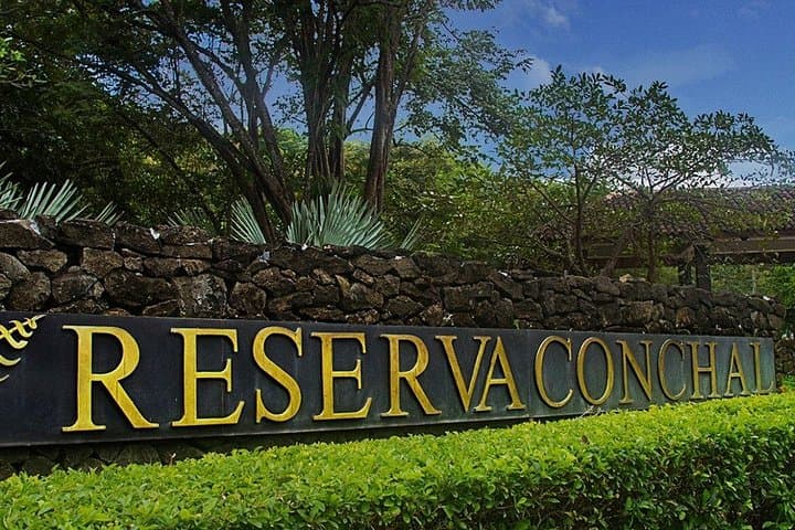 Private Transfer from Liberia Airport to Reserva Conchal — Door-to-Door Shuttle photo 2