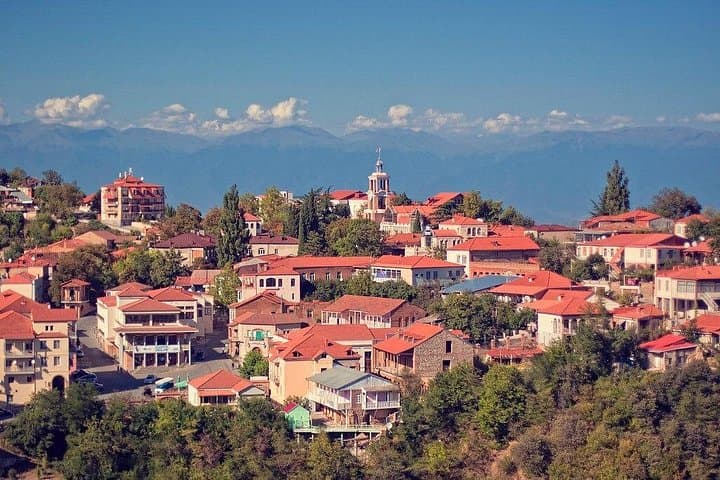 10-Day Explore Georgia Tour: Tbilisi to Kazbegi, Kakheti & Uplistsikhe photo 3