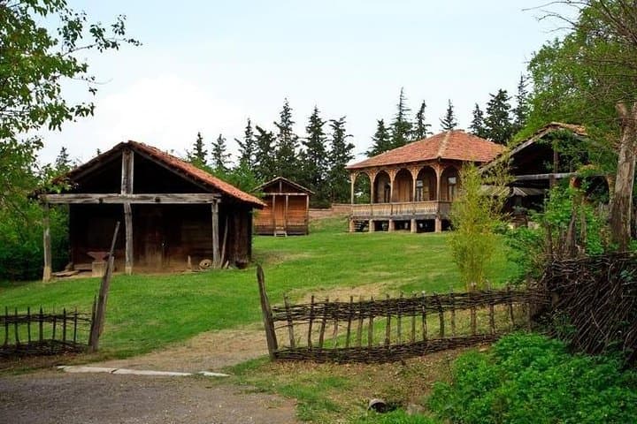 10-Day Explore Georgia Tour: Tbilisi to Kazbegi, Kakheti & Uplistsikhe photo 4