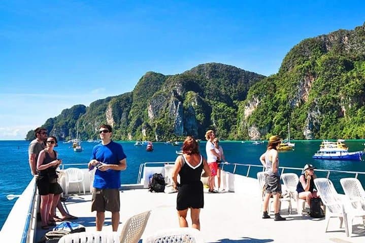 Full-Day Phi Phi Island Cruise from Rassada Pier — Snorkel, Beaches & Limestone Views photo 5
