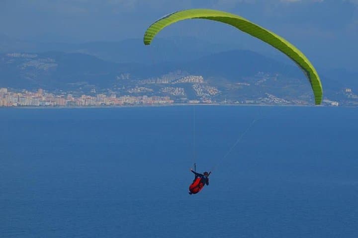Tandem Paragliding in Alanya: Fly Yassı Tepe Above Cleopatra Beach photo 3