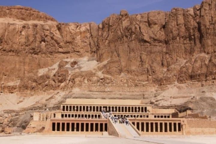 4-Day Luxury Nile Cruise from Cairo: Aswan to Luxor Highlights photo 5