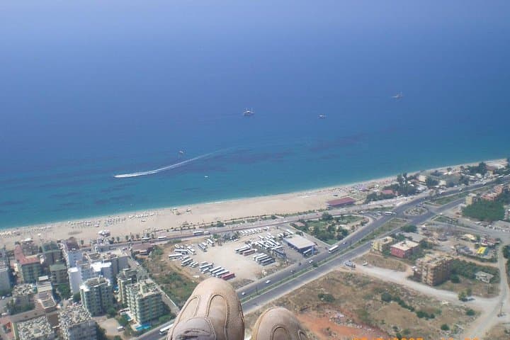 Tandem Paragliding in Alanya: Fly Yassı Tepe Above Cleopatra Beach photo 5