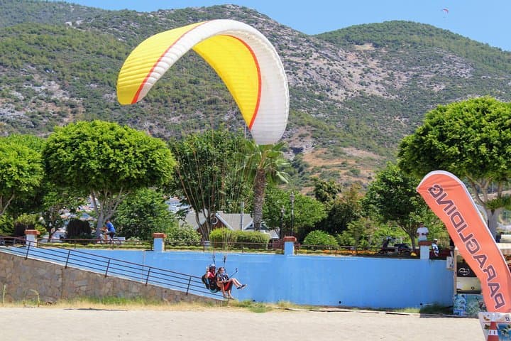 Tandem Paragliding in Alanya: Fly Yassı Tepe Above Cleopatra Beach photo 6