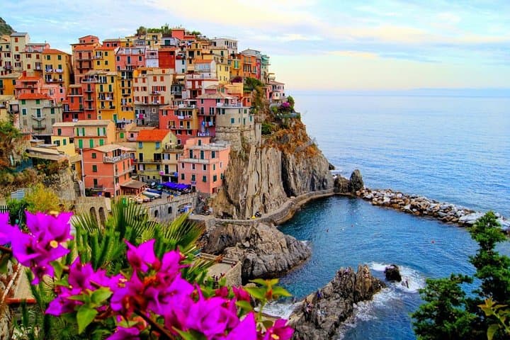 Private Cinque Terre Day Trip from Florence — Monterosso to Riomaggiore in One Day photo 2