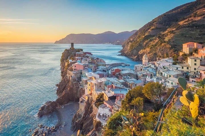 Private Cinque Terre Day Trip from Florence — Monterosso to Riomaggiore in One Day photo 4