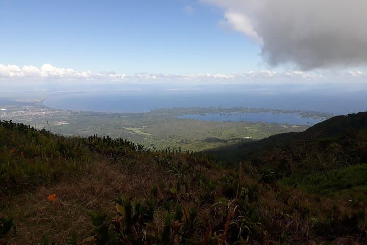 Exploring Nicaragua’s Apoyo Lagoon, Masaya Volcano & Mombacho Volcano: A Day of Volcanic Wonders and Pristine Waters