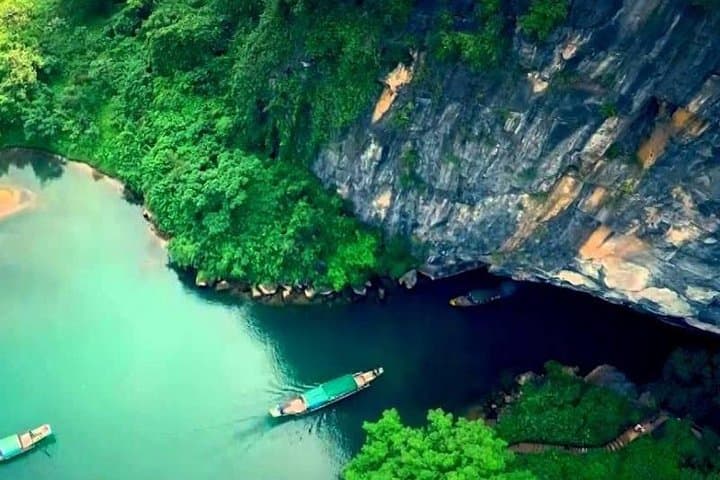 Kayaking 4.5km Inside Phong Nha Cave: Full-Day Cave Kayak & Hike photo 2