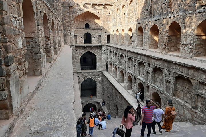 Delhi Stepwells, Havelis & Old Delhi Bazaar Walking Tour