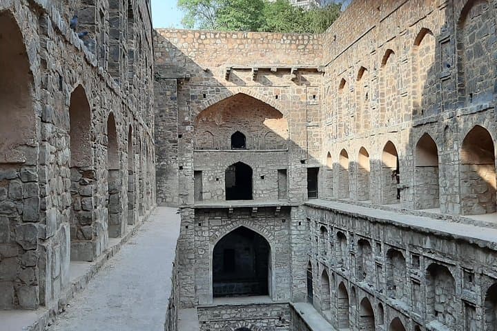 Delhi Stepwells, Havelis & Old Delhi Bazaar Walking Tour photo 2