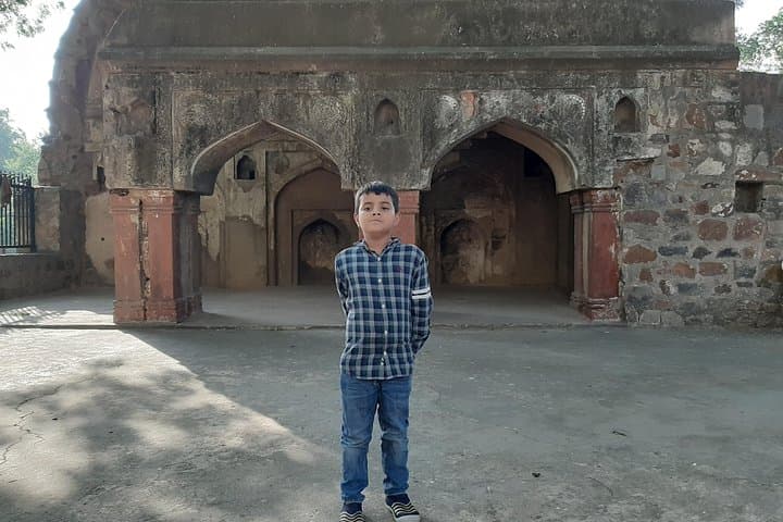 Delhi Stepwells, Havelis & Old Delhi Bazaar Walking Tour photo 4