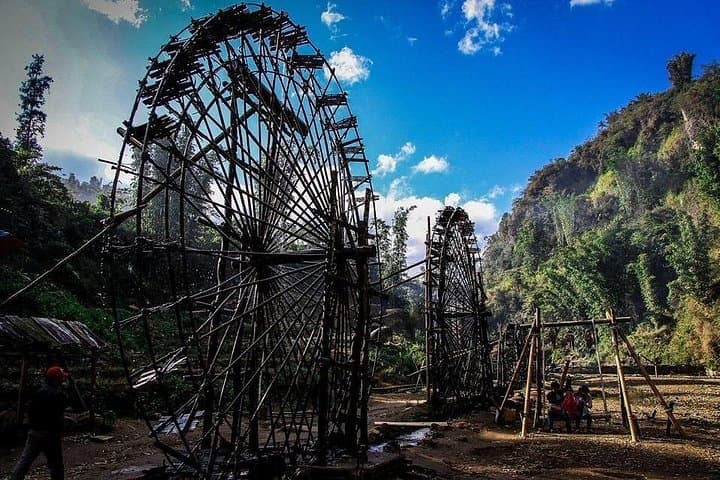 2-Day Sapa Trek: Cat Cat, Y Linh Ho & Ta Van Villages from Hanoi photo 3