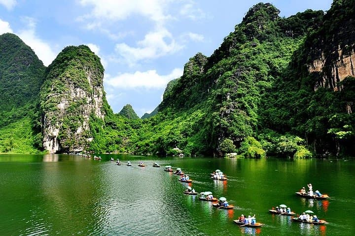 Ninh Binh 2-Day Tam Coc, Mua Cave & Trang An Excursion from Hanoi photo 3