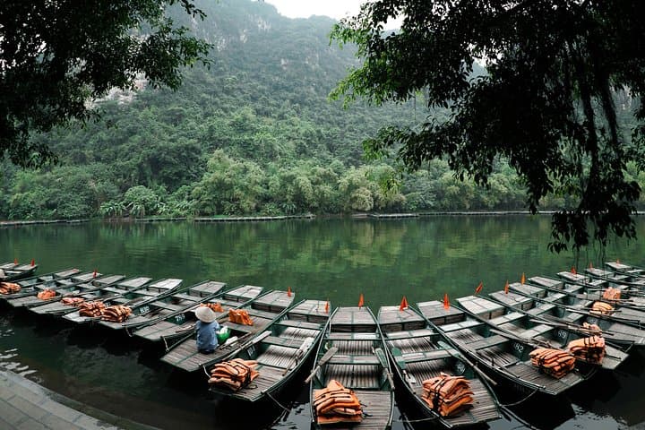 Ninh Binh 2-Day Tam Coc, Mua Cave & Trang An Excursion from Hanoi photo 4
