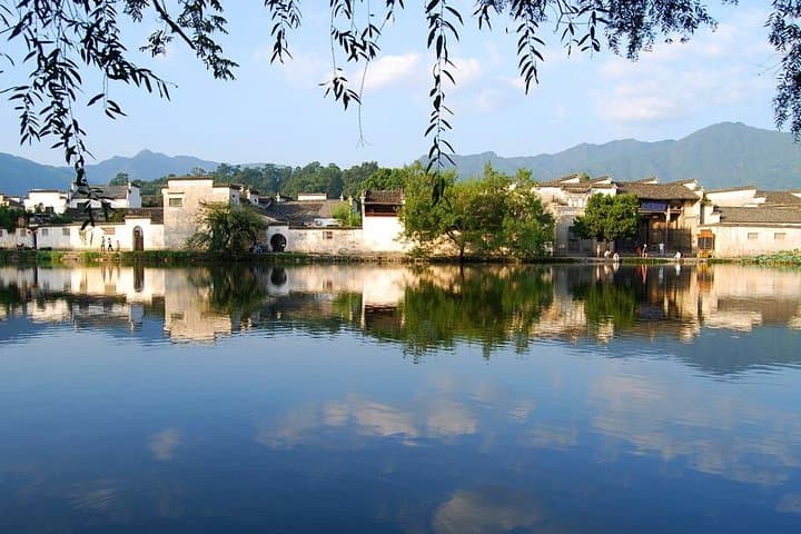 4-Day Huangshan Private Tour: Mt. Huangshan, Hongcun & Rural Villages photo 6
