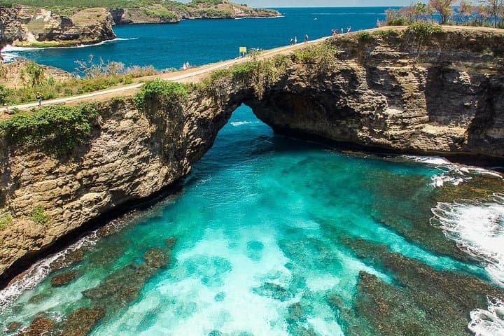 Full-Day Nusa Penida Tour: Kelingking, Diamond & Hidden Beaches photo 3