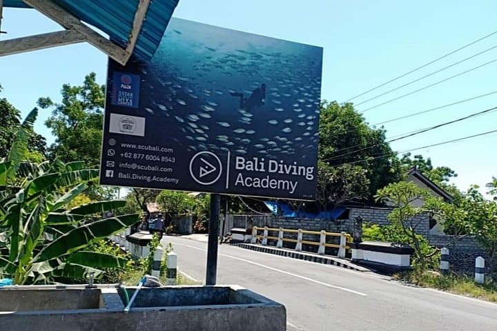 PADI Open Water Course in Tulamben — 3-Day Certification & Liberty Wreck Dives