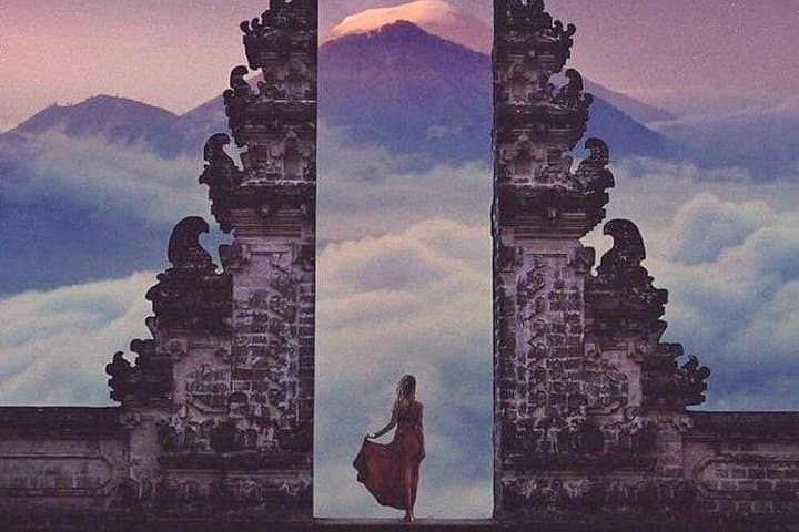 East Bali Day Tour: Lempuyang Gate, Tirta Gangga & Virgin Beach