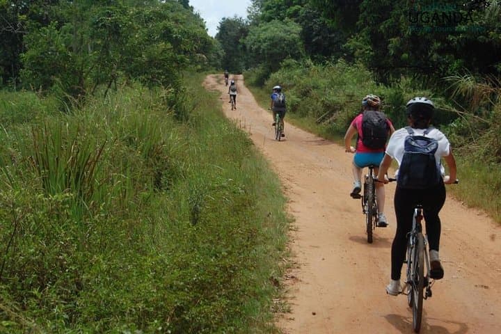 16-Day Kenyan Mountain Biking & Safari: Rift Valley to Lake Victoria photo 4